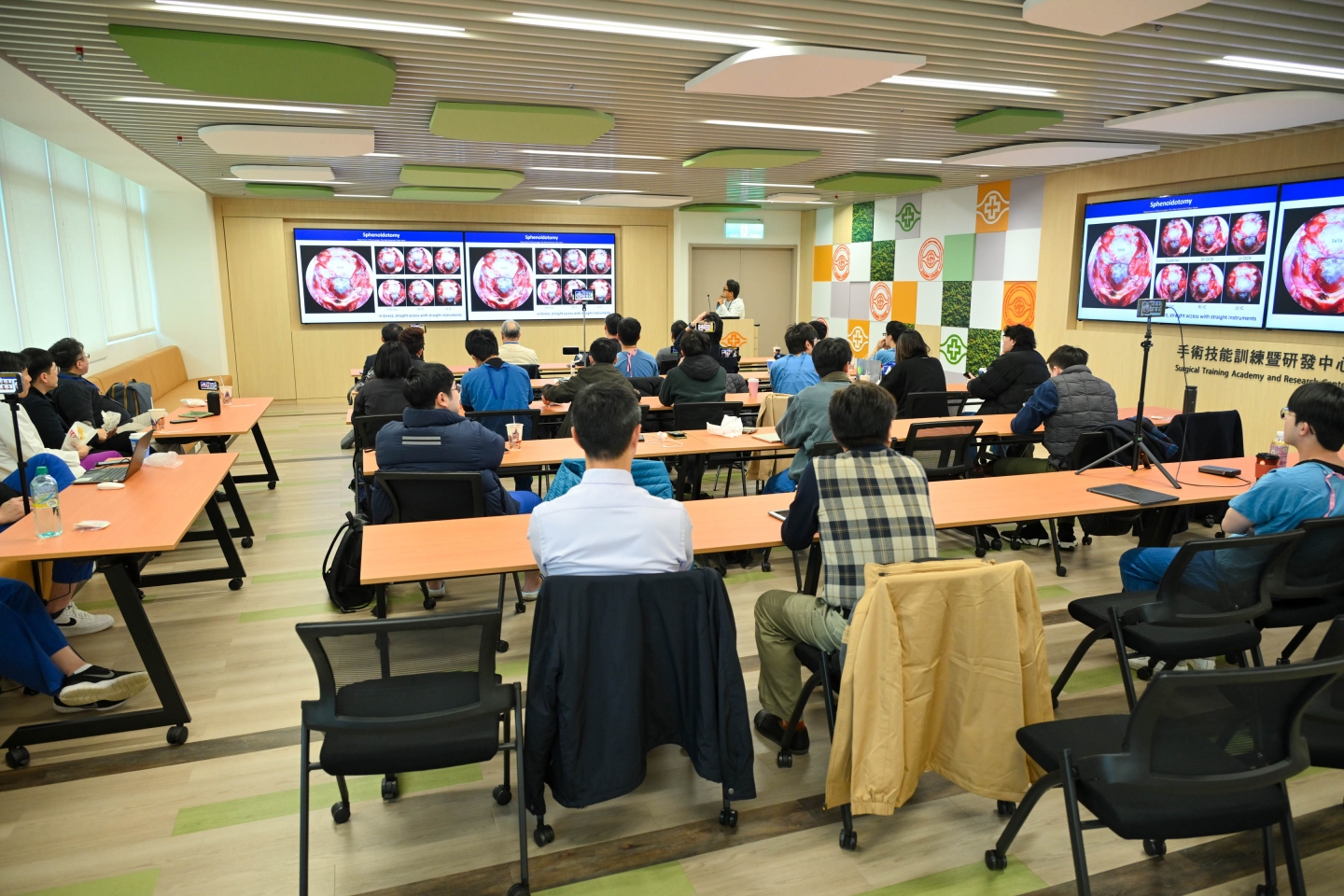 2026 白質纖維束功能與解剖在神經外科的應用 -	3D模擬工作坊暨大體解剖訓練課程